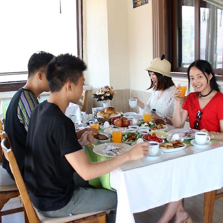 เซเลนา โฮเทล Hotel Selcuk ภายนอก รูปภาพ