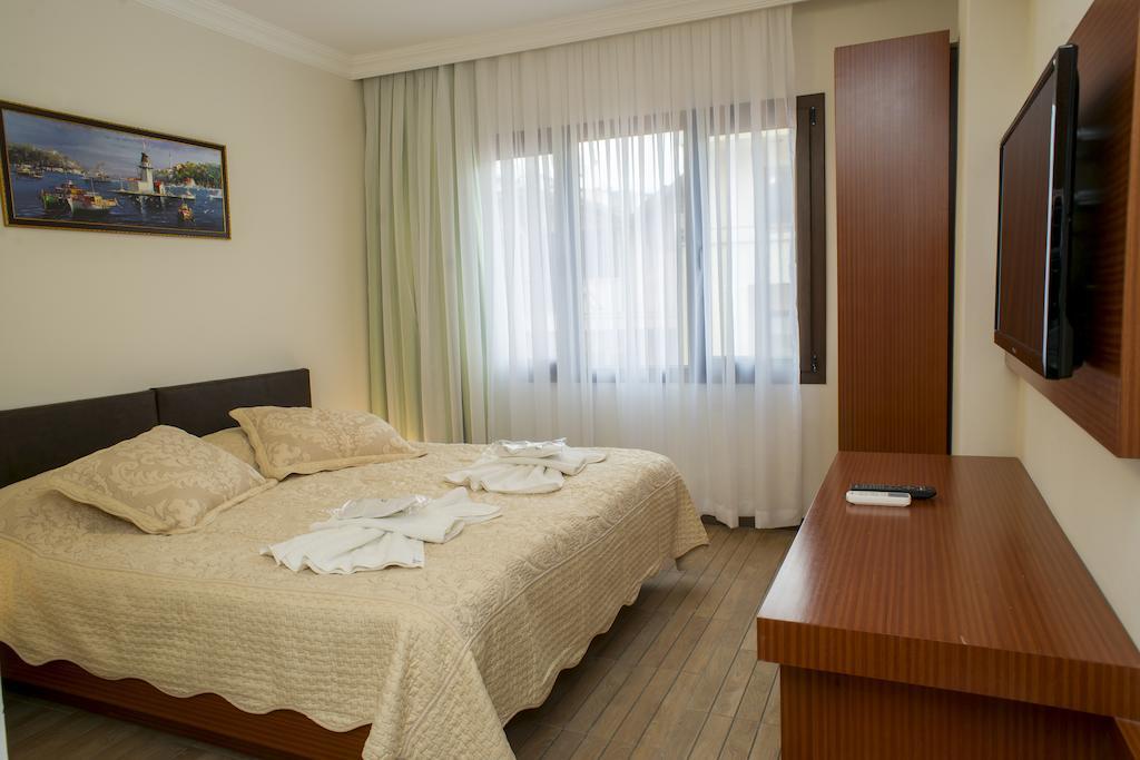 เซเลนา โฮเทล Hotel Selcuk ภายนอก รูปภาพ