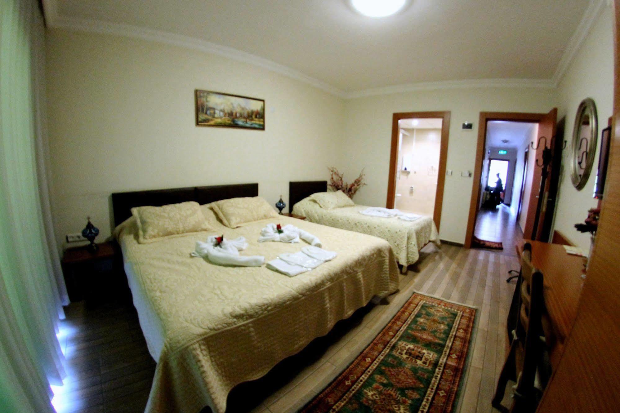 เซเลนา โฮเทล Hotel Selcuk ภายนอก รูปภาพ