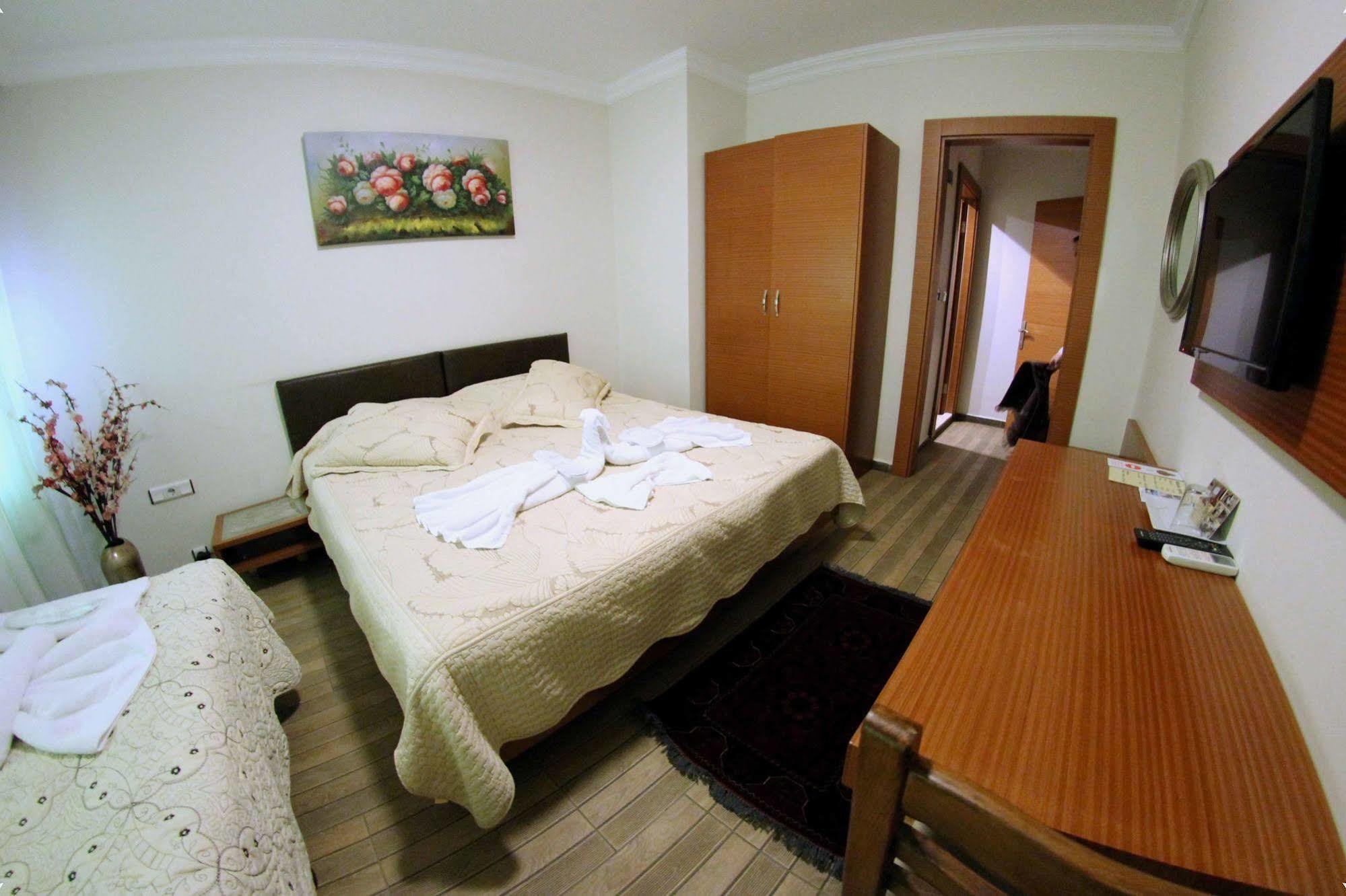 เซเลนา โฮเทล Hotel Selcuk ภายนอก รูปภาพ
