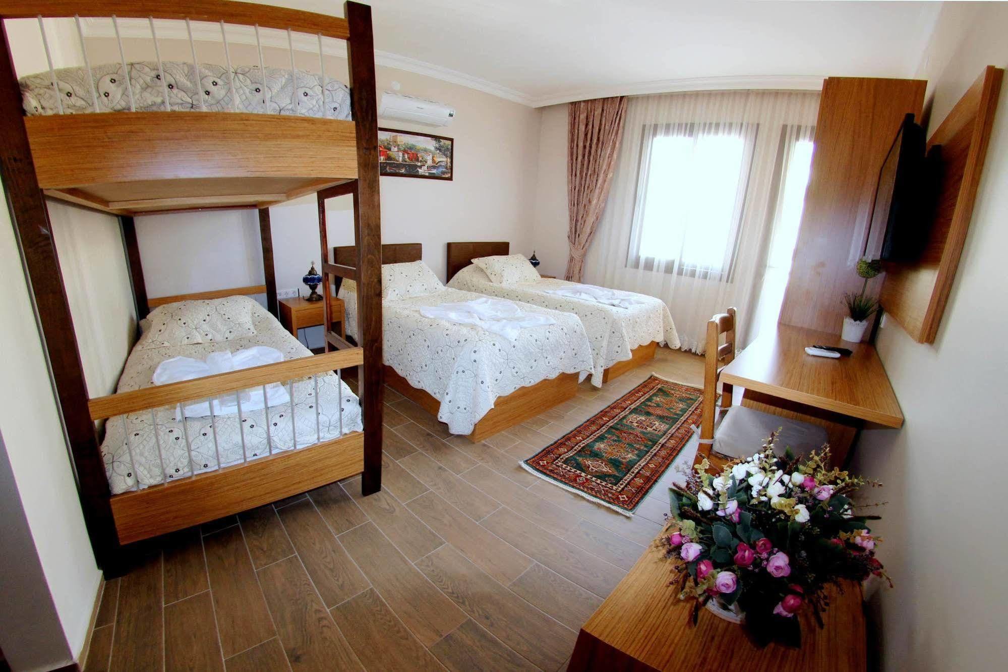 เซเลนา โฮเทล Hotel Selcuk ภายนอก รูปภาพ