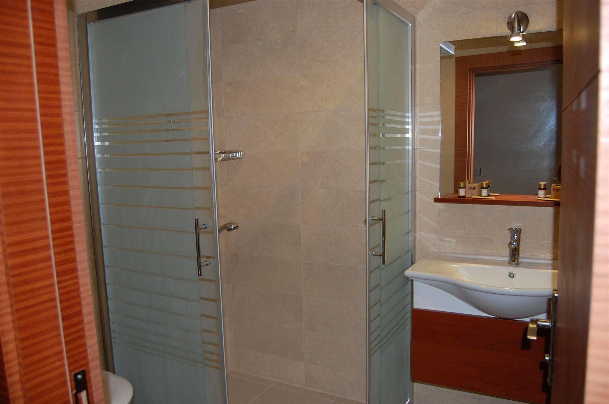 เซเลนา โฮเทล Hotel Selcuk ภายนอก รูปภาพ