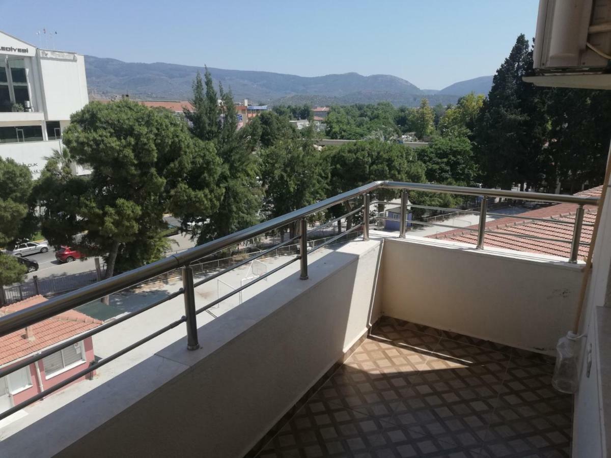 เซเลนา โฮเทล Hotel Selcuk ภายนอก รูปภาพ